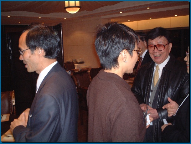 602x451 pixels (110K)